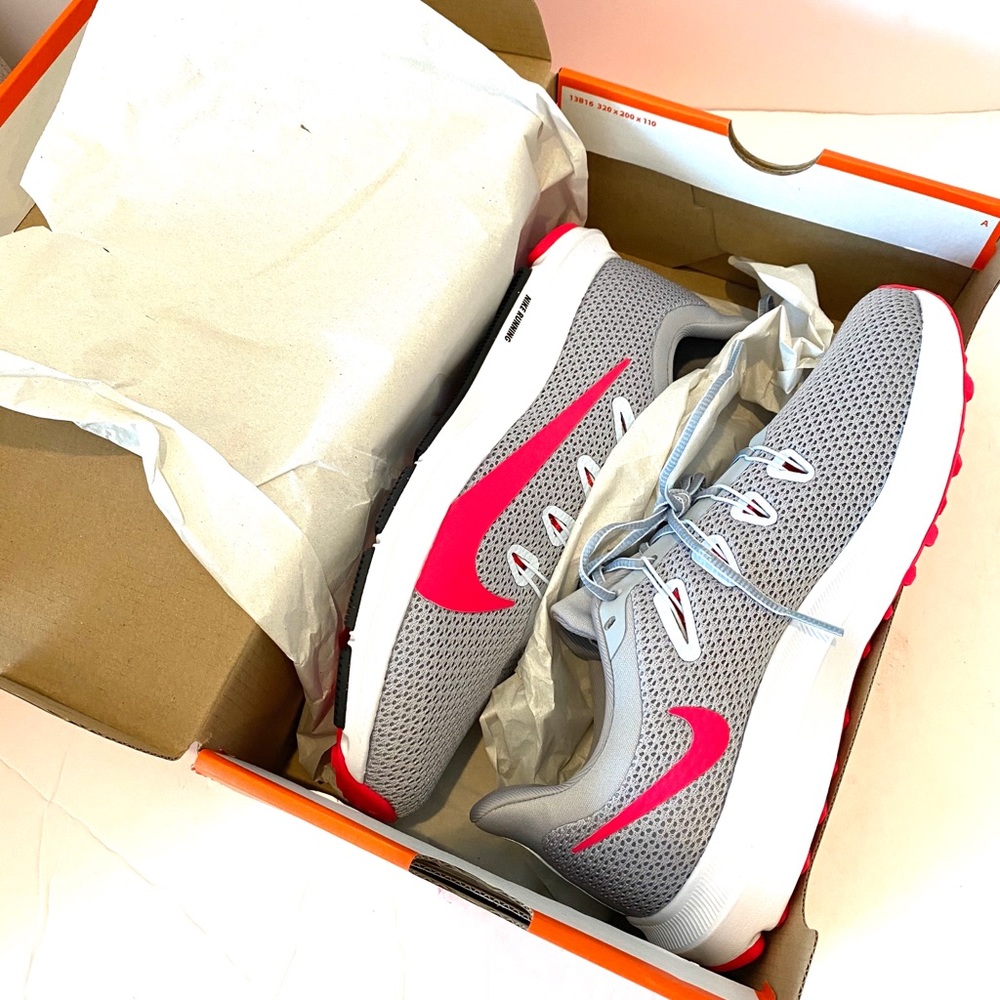 NIKE Quest 2 Running Athletic Shoes NIB - Picture 11 of 11